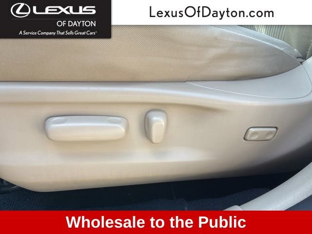 Used 2010 Toyota Venza AWD image 13