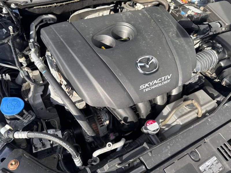 Used 2018 MAZDA MAZDA3 Touring image 36