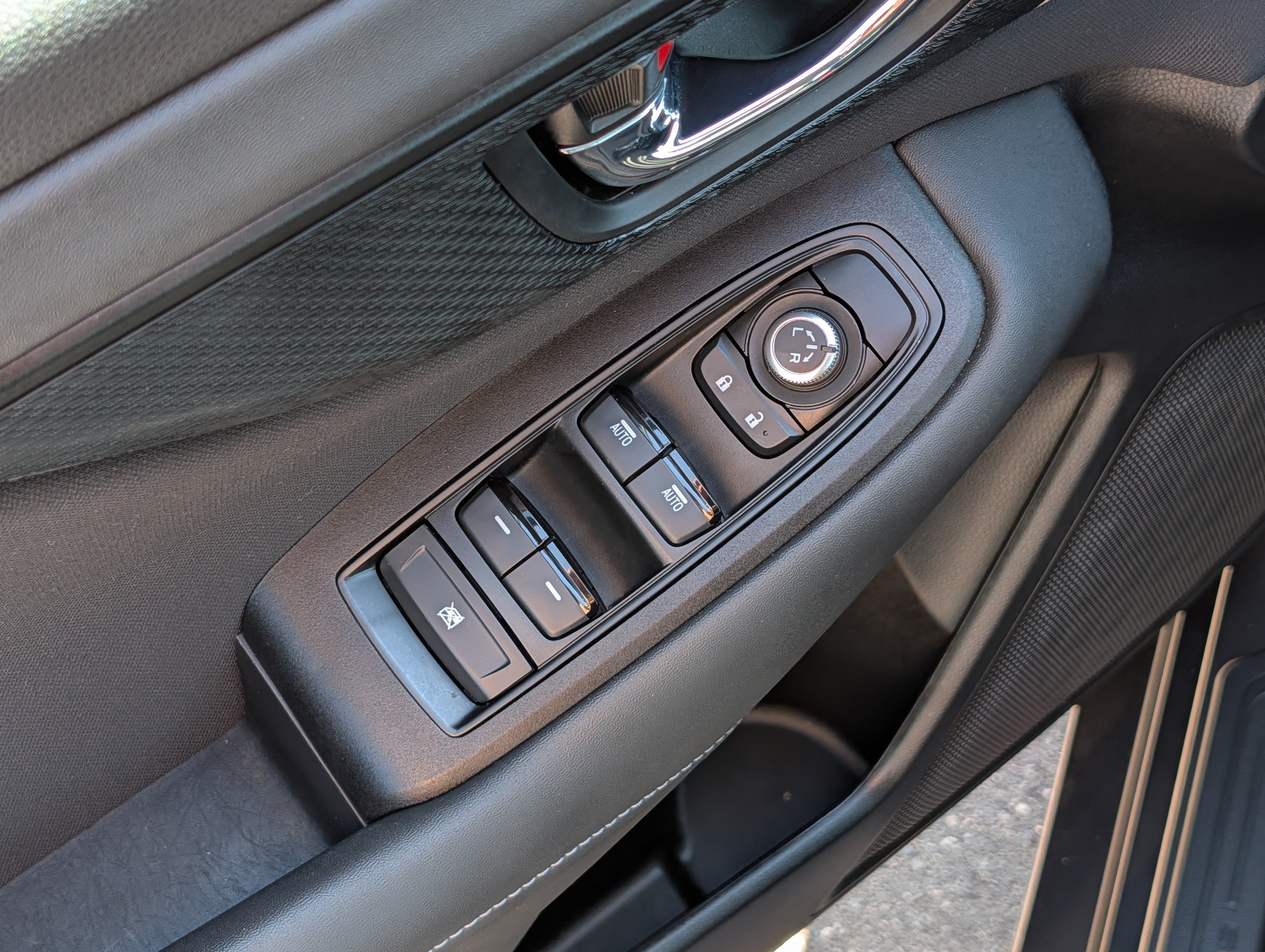 Certified 2025 Subaru Legacy Premium AWD/4WD image 19