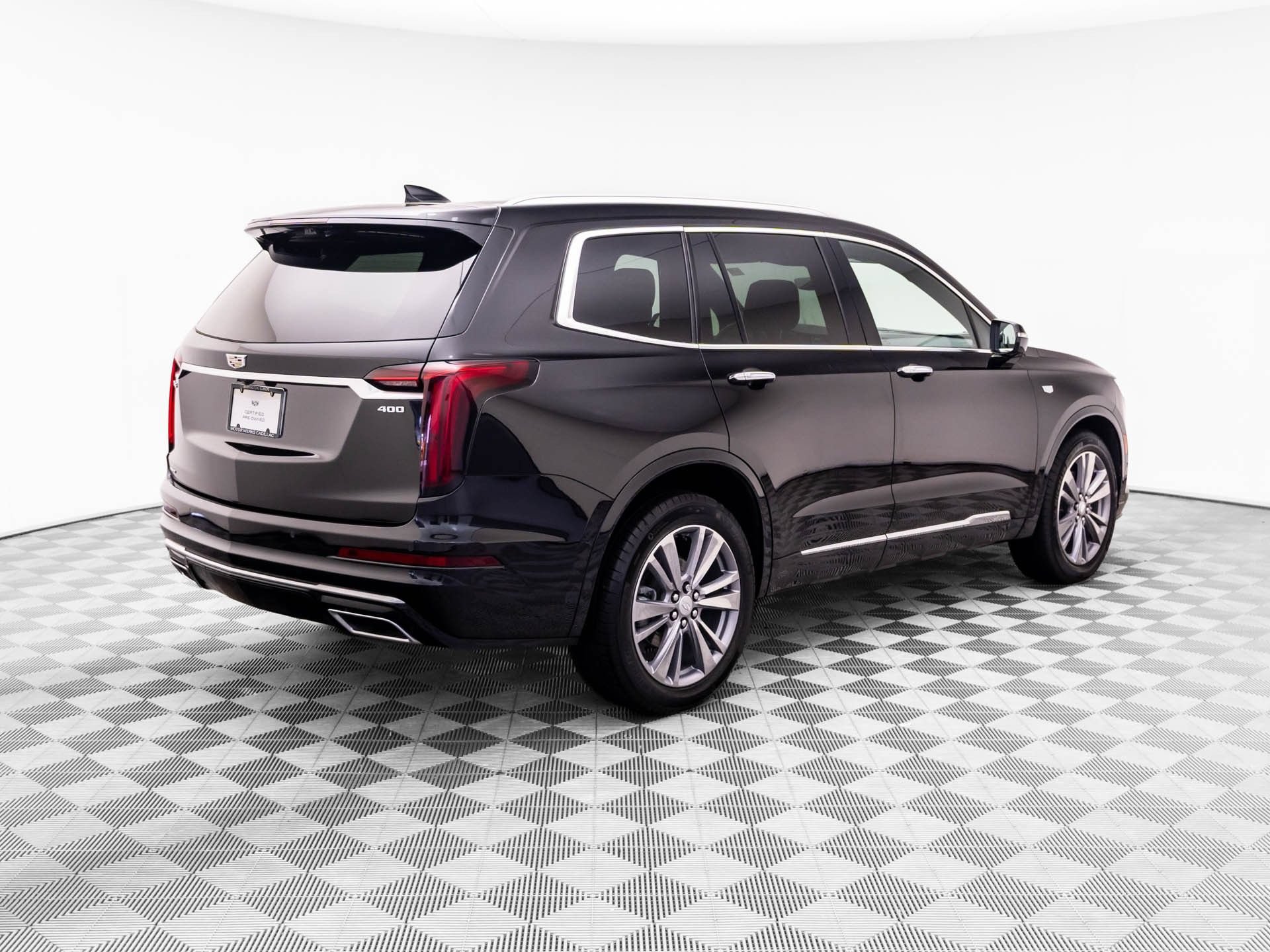 Certified 2025 Cadillac XT6 Premium Luxury w/ Platinum Package AWD/4WD image 6