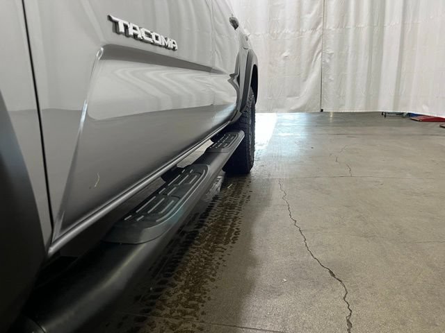 Certified 2021 Toyota Tacoma TRD Off-Road w/ Technology Package AWD/4WD image 23