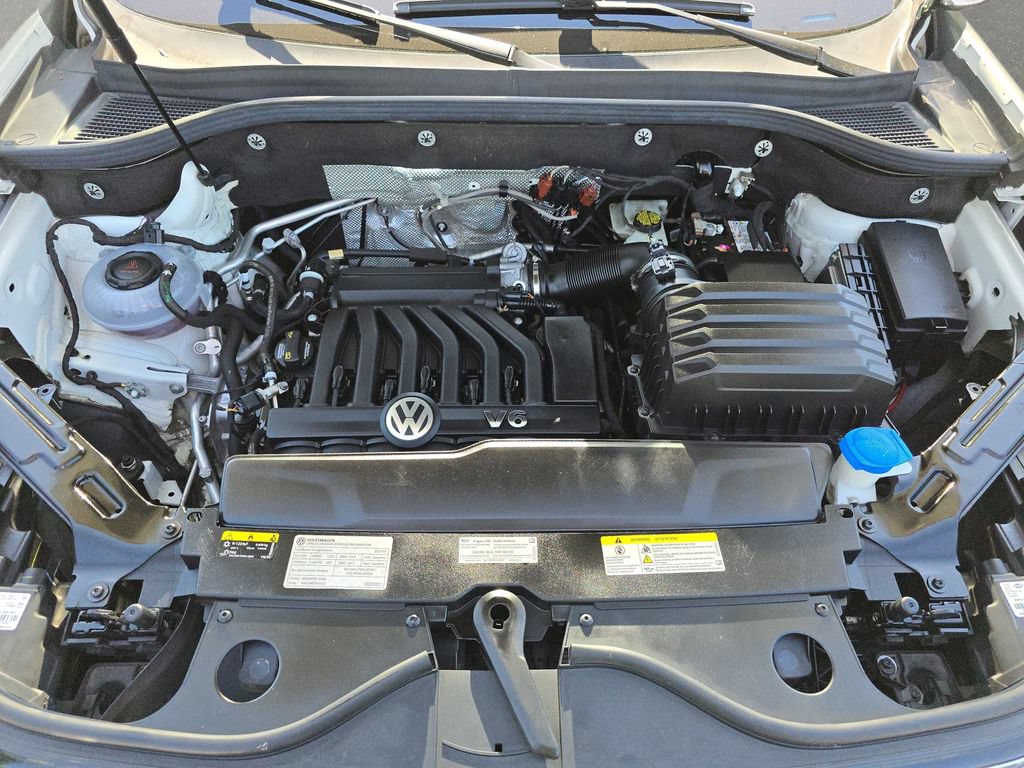 Used 2021 Volkswagen Atlas SEL FWD image 35