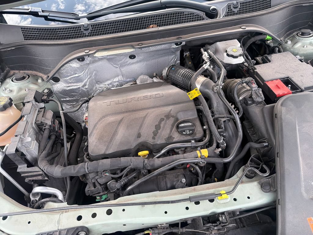 Used 2024 Chevrolet Trax RS FWD image 28