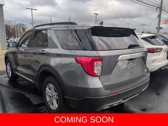 Used 2024 Ford Explorer XLT w/ Equipment Group 202A image 3