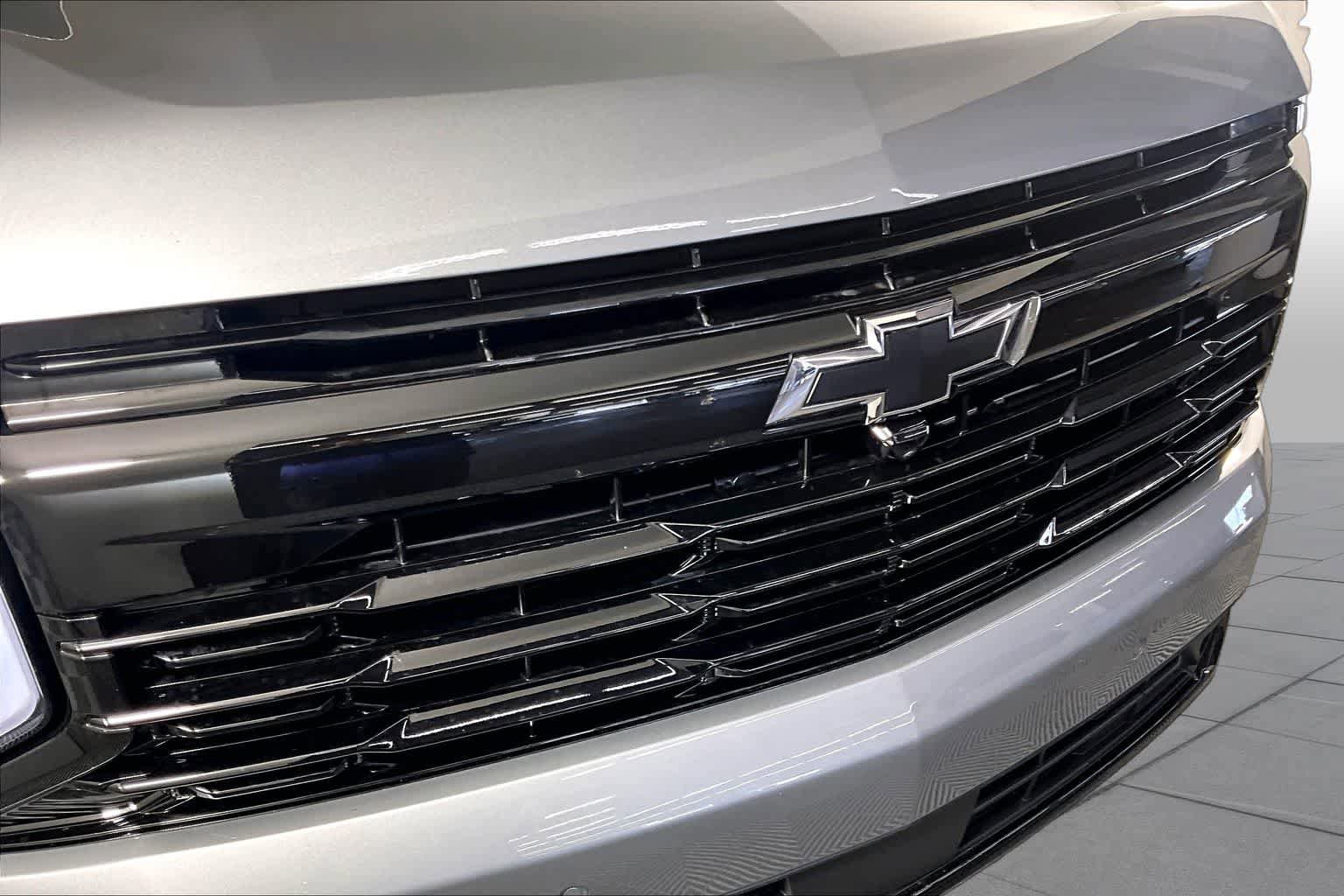 Used 2025 Chevrolet Tahoe RST w/ Comfort Package AWD/4WD image 29