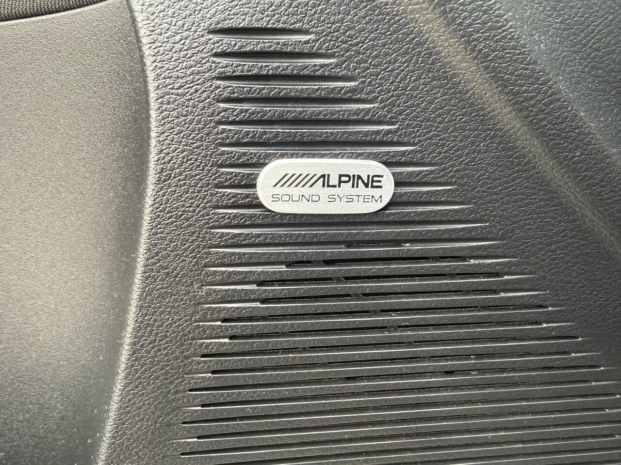 Used 2023 Dodge Challenger SXT w/ Blacktop Package image 21