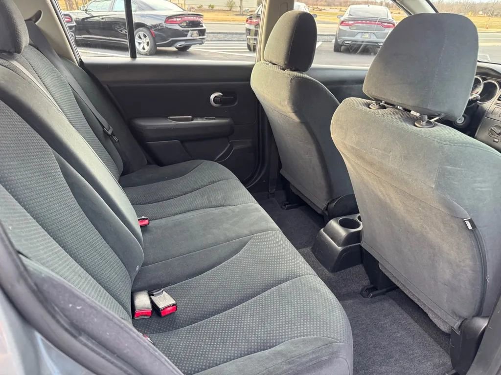 Used 2012 Nissan Versa 1.8 S w/ Special Edition Pkg image 7