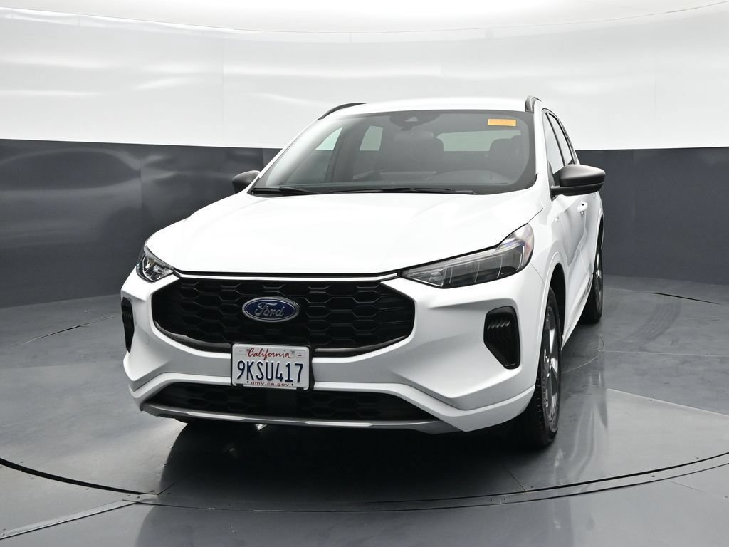 Certified 2023 Ford Escape ST-Line w/ Tech Pack #1 AWD/4WD image 51