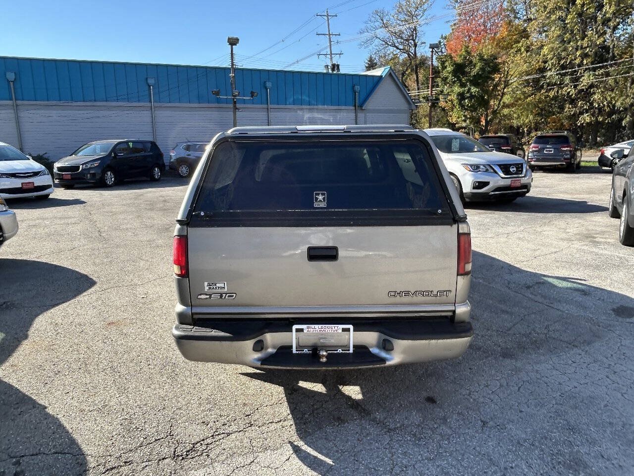 Used 2002 Chevrolet S10 Pickup LS w/ LS Preferred Equipment Group RWD image 10