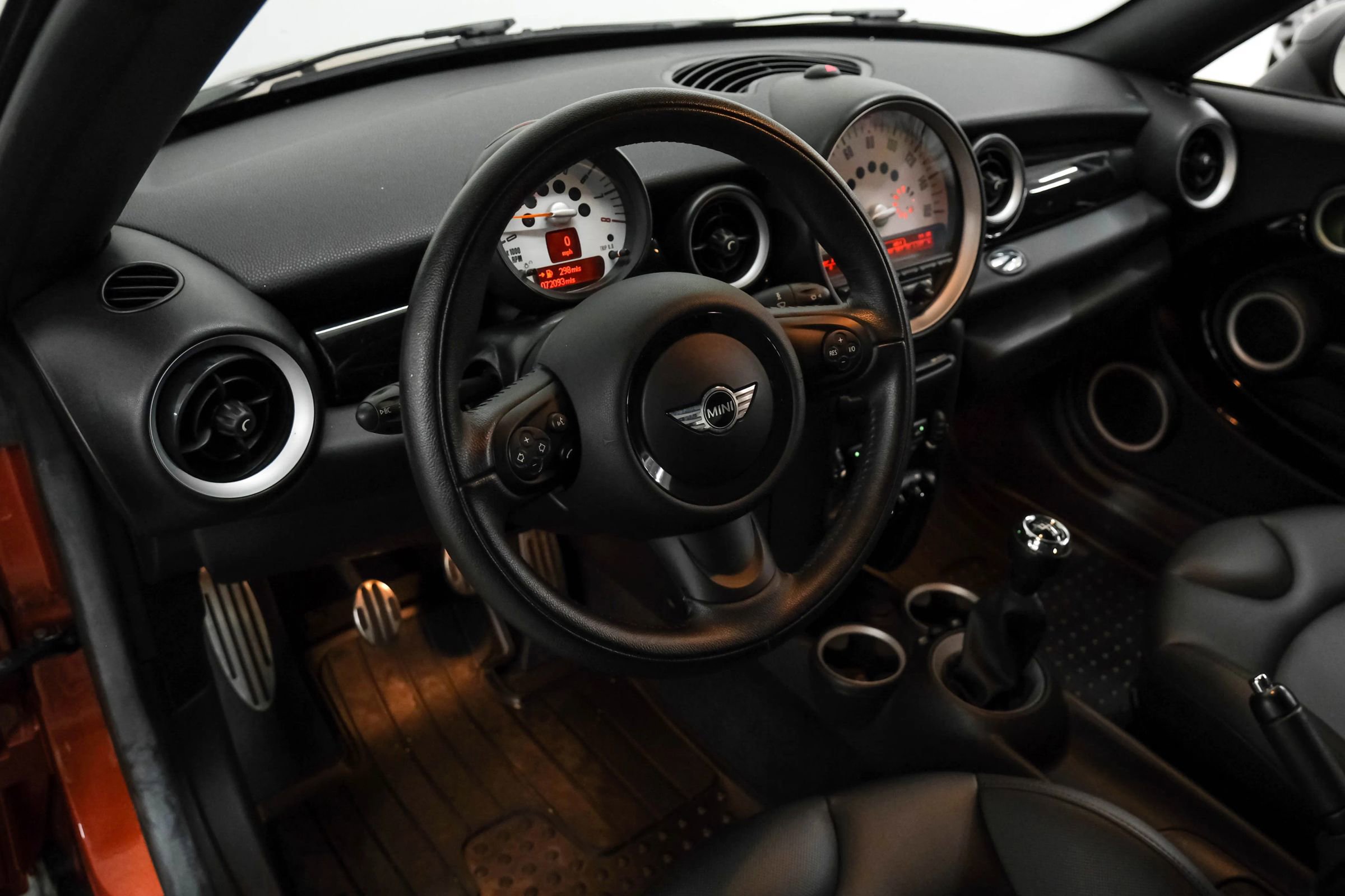 Used 2012 MINI Cooper Coupe S FWD image 2