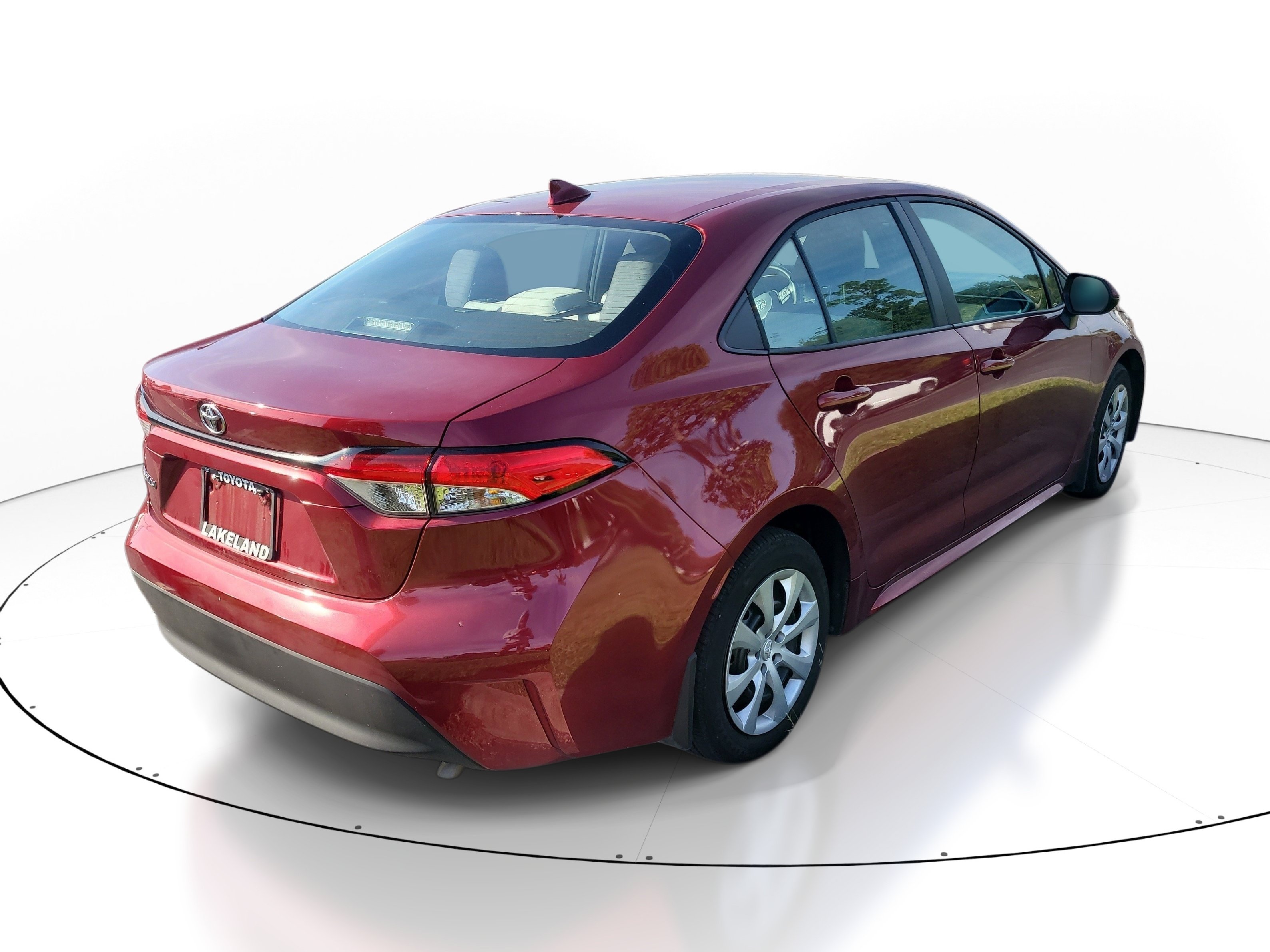 Certified 2025 Toyota Corolla LE FWD image 7