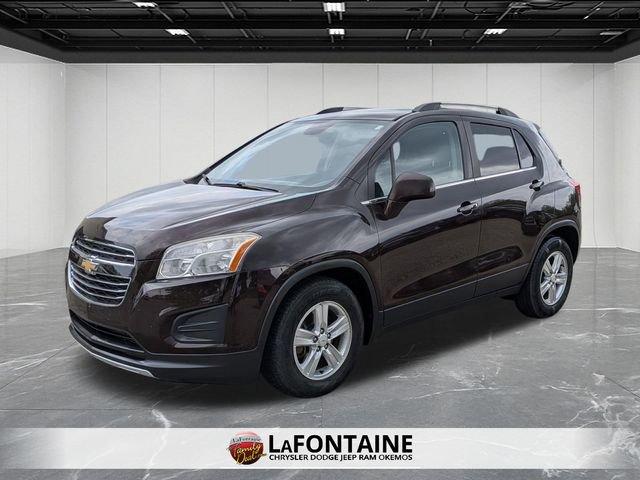 Used 2015 Chevrolet Trax LT w/ LT Sun and Sound Package FWD image 1
