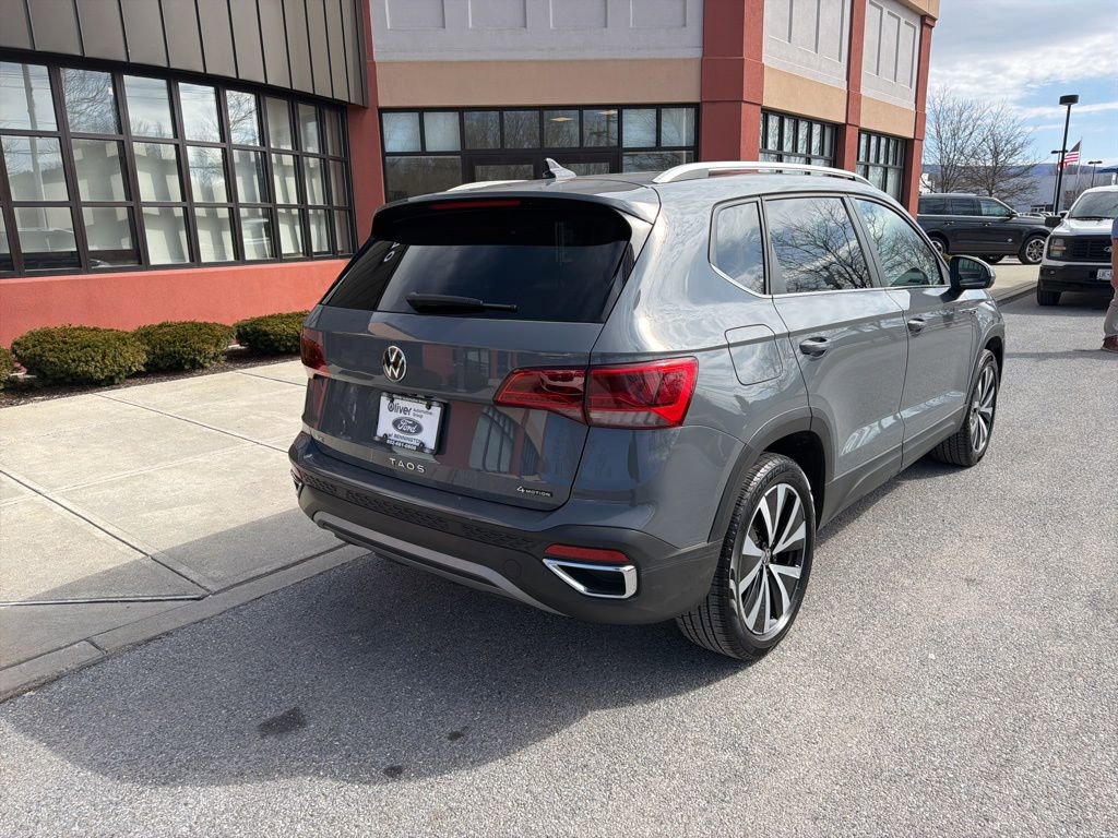 Used 2022 Volkswagen Taos SE image 7