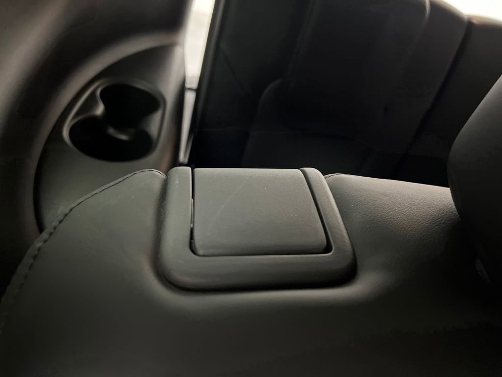 Used 2024 Nissan Armada SV w/ Cargo Package image 20