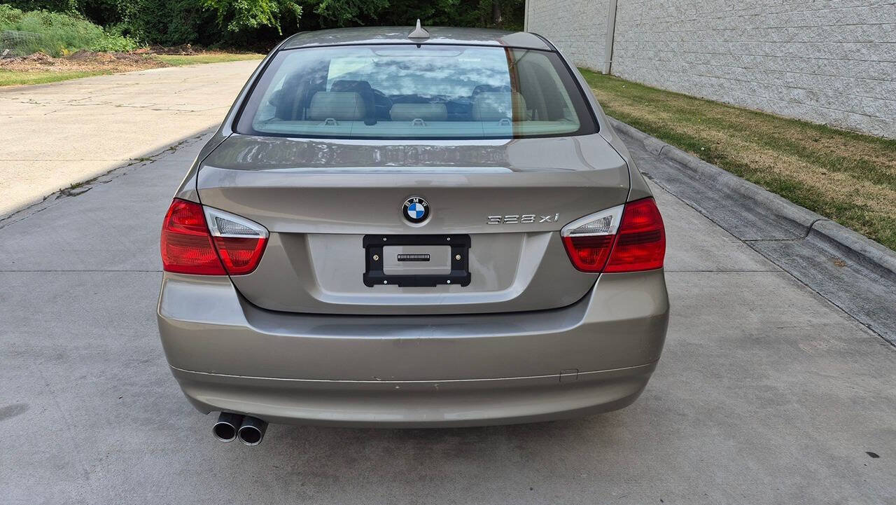 Used 2008 BMW 328xi Sedan AWD/4WD image 5