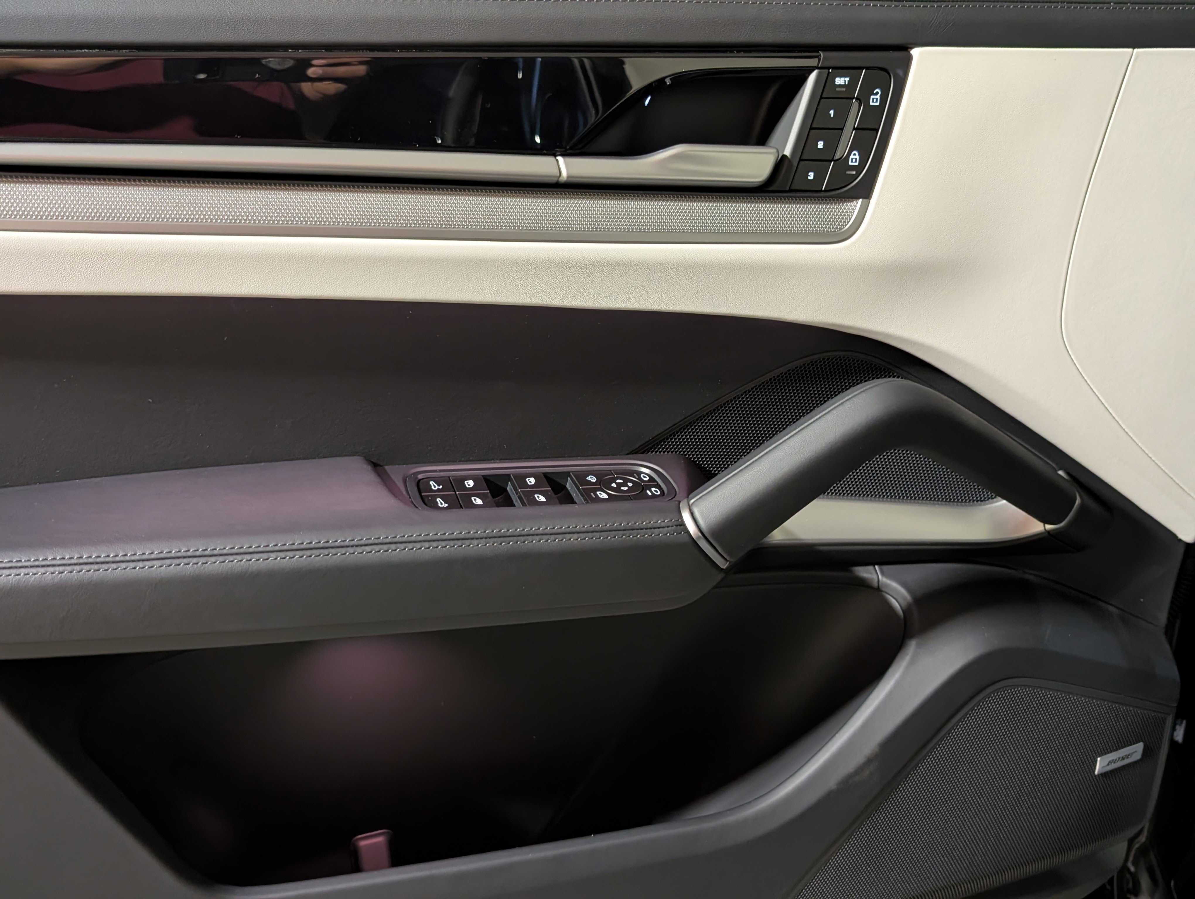 New 2026 Porsche Cayenne Coupe image 20