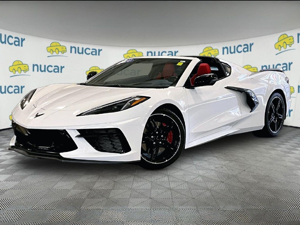 Used 2020 Chevrolet Corvette Stingray Preferred Cpe w/ 2LT Preferred Equipment Group RWD image 3