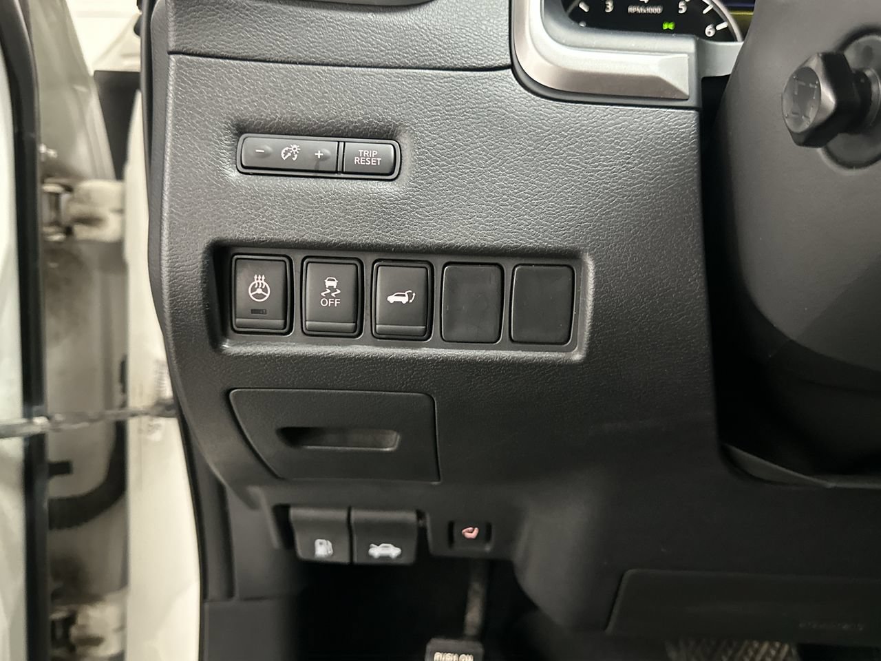 Used 2018 Nissan Murano S AWD/4WD image 51