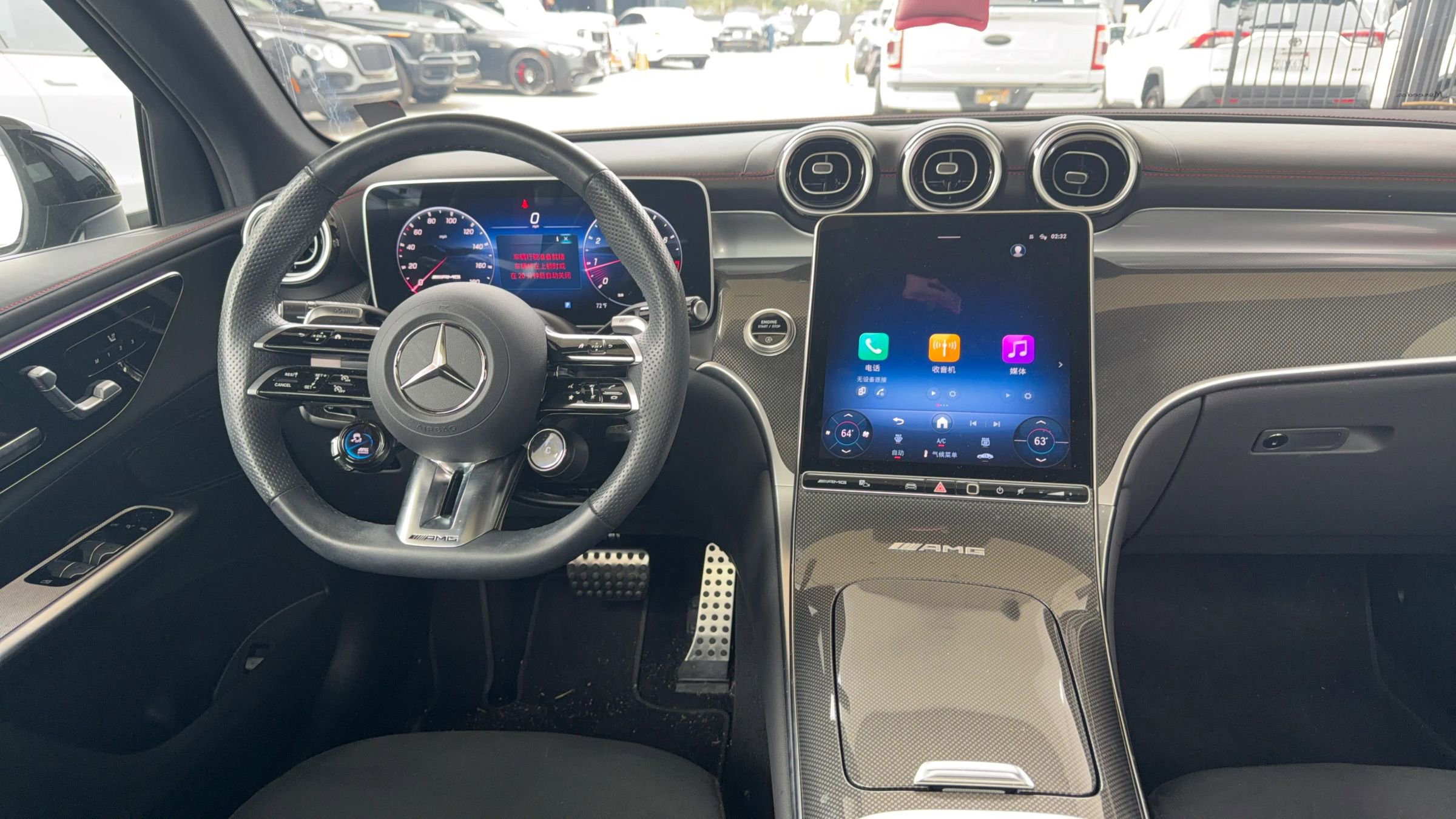 Used 2025 Mercedes-Benz GLC 43 AMG 4MATIC image 10