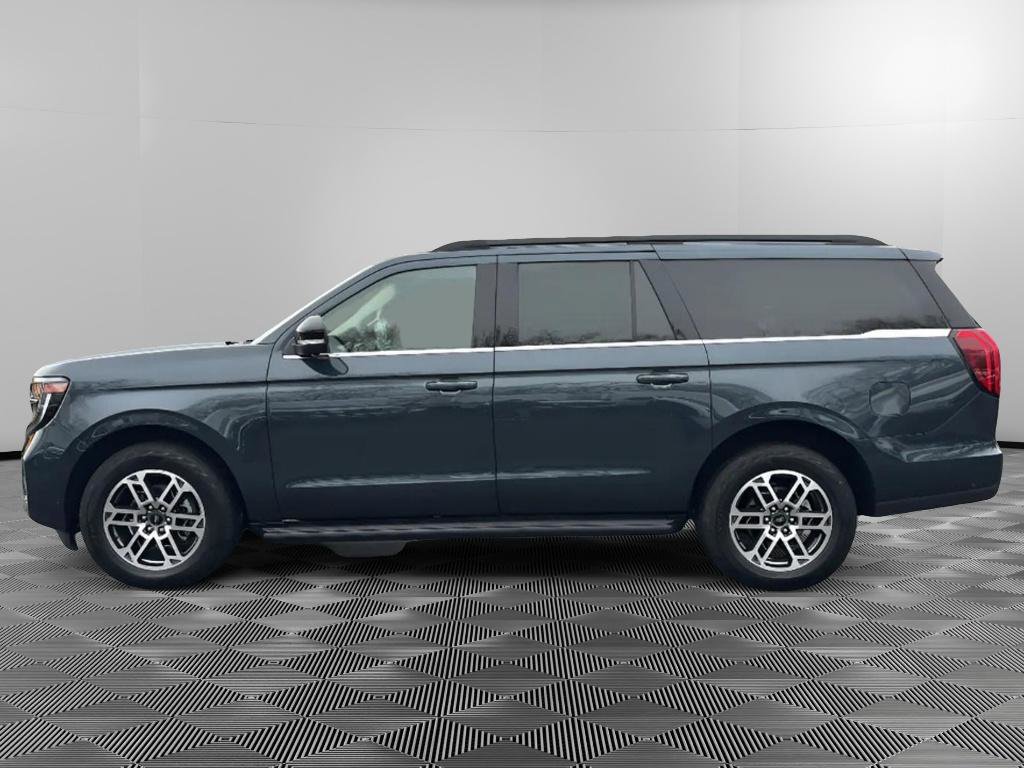 Used 2025 Ford Expedition Max Active image 5