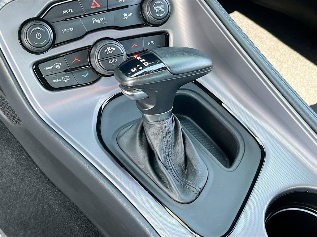 Used 2023 Dodge Challenger R/T w/ Blacktop Package image 16