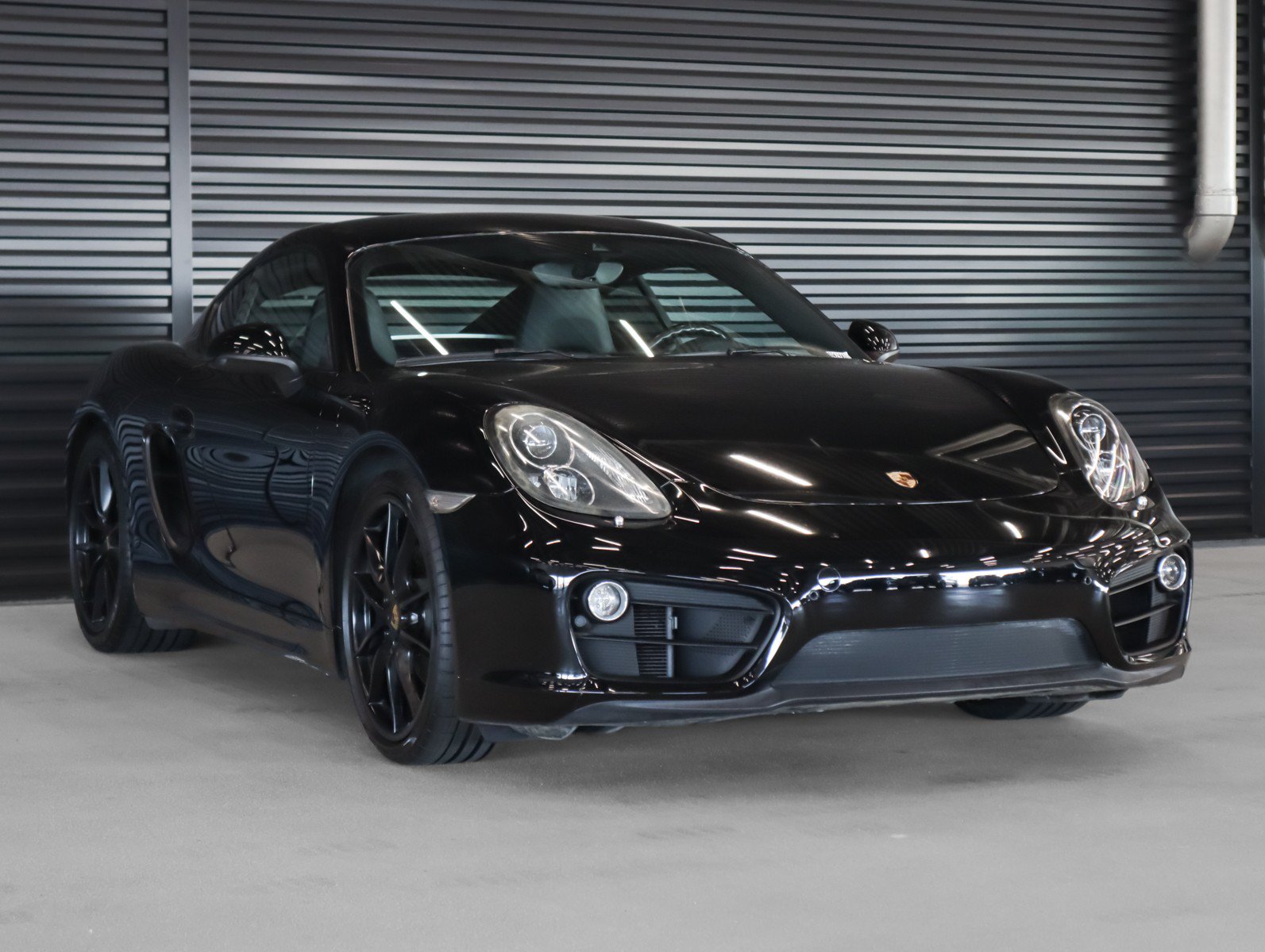 Certified 2016 Porsche Cayman RWD image 6