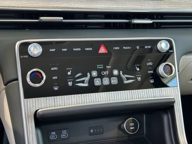 Used 2025 Genesis GV80 3.5T Prestige AWD/4WD image 25