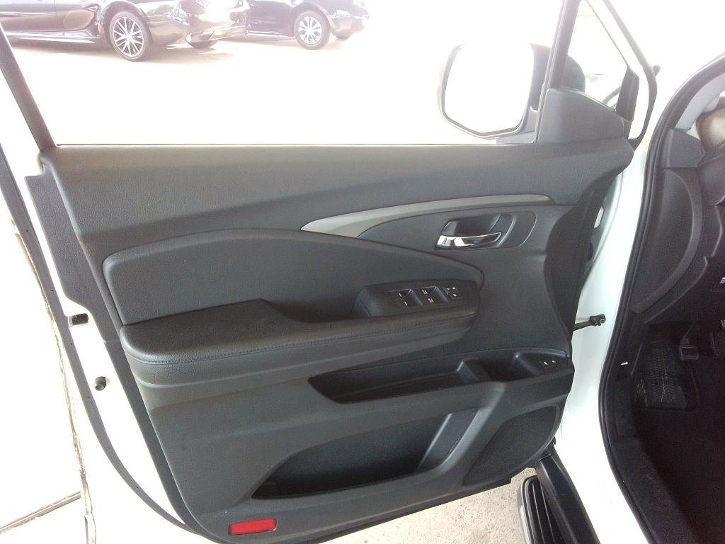 Used 2017 Honda Pilot EX-L image 26