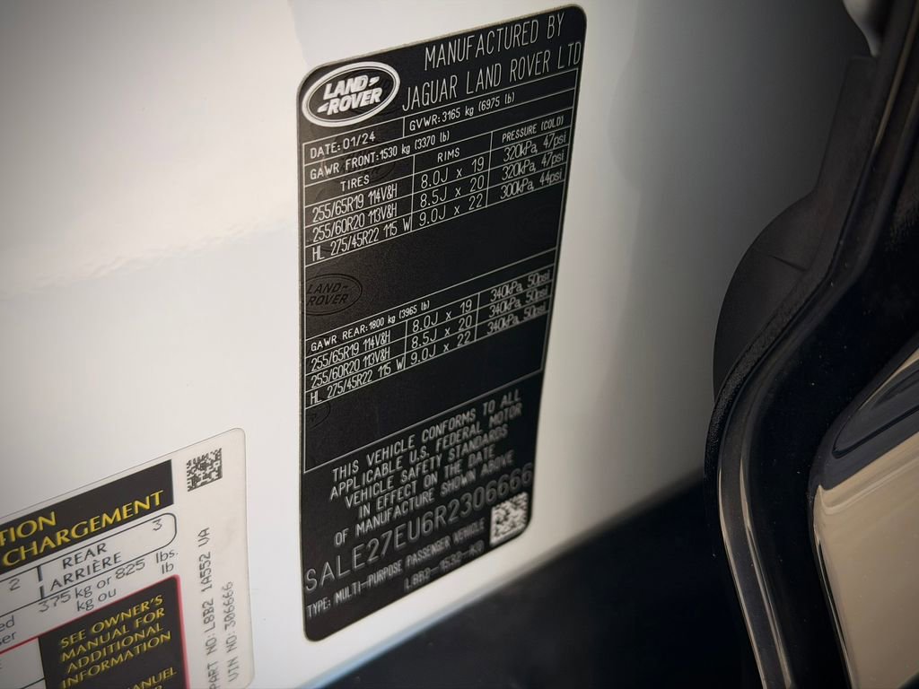 Used 2024 Land Rover Defender 110 X-Dynamic SE image 36