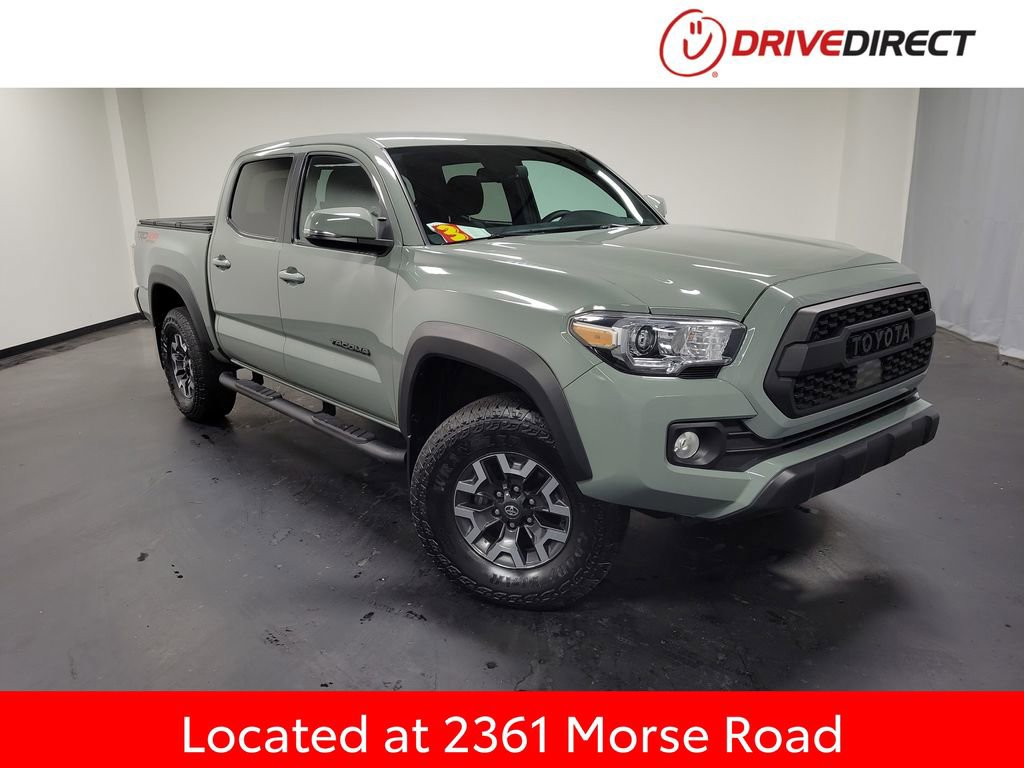 Used 2023 Toyota Tacoma TRD Off-Road image 1