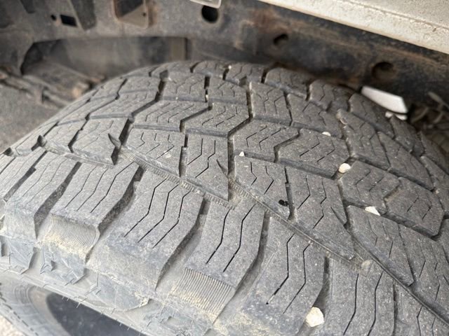 Used 2017 Ford F150 XLT w/ Equipment Group 302A Luxury AWD/4WD image 10