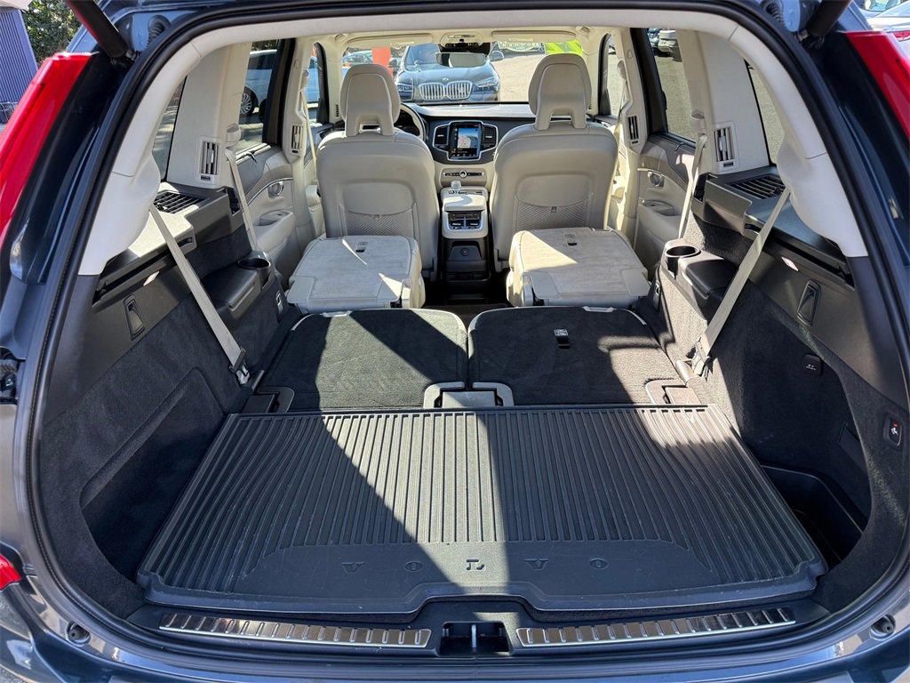Used 2022 Volvo XC90 T8 Inscription w/ Advanced Package image 29