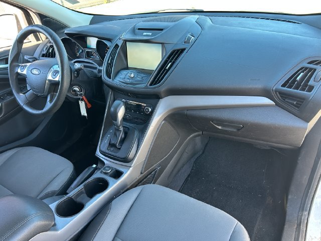 Used 2015 Ford Escape SE w/ Equipment Group 201A AWD/4WD image 29