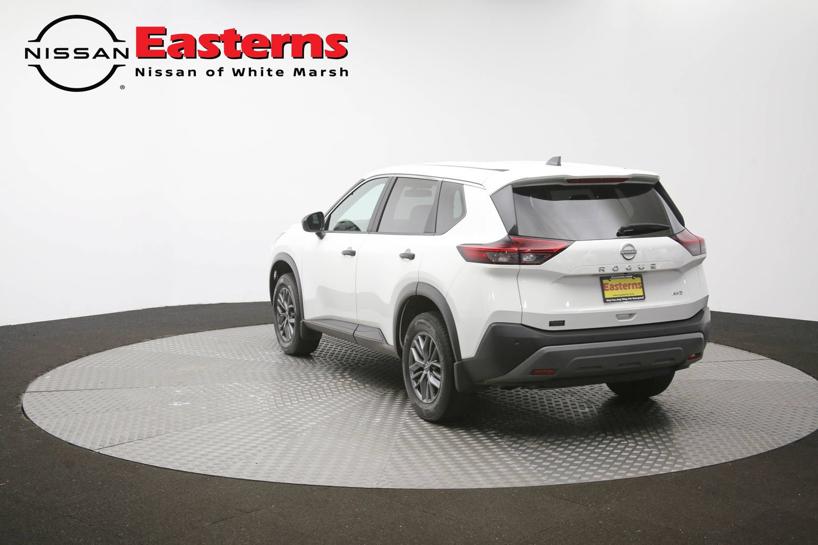 Used 2023 Nissan Rogue S AWD/4WD image 65