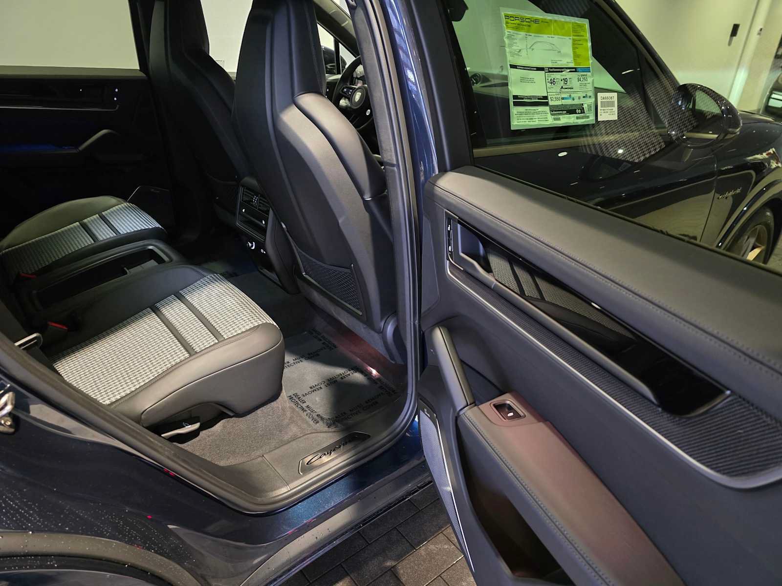 New 2026 Porsche Cayenne Turbo AWD/4WD image 15