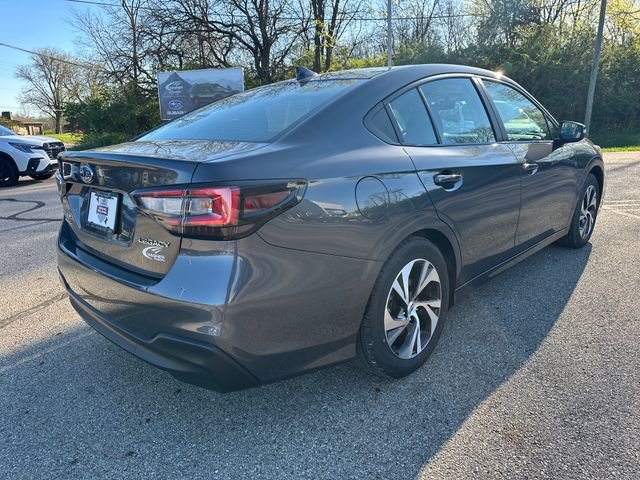 Used 2025 Subaru Legacy Premium image 7