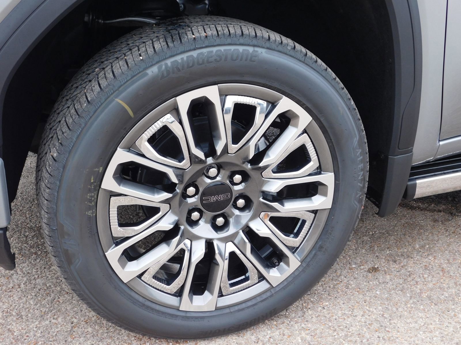 New 2025 GMC Sierra 1500 Denali Ultimate image 24