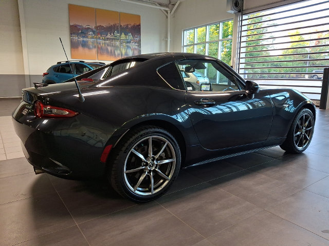Used 2021 MAZDA MX-5 Miata RF Grand Touring RWD image 5