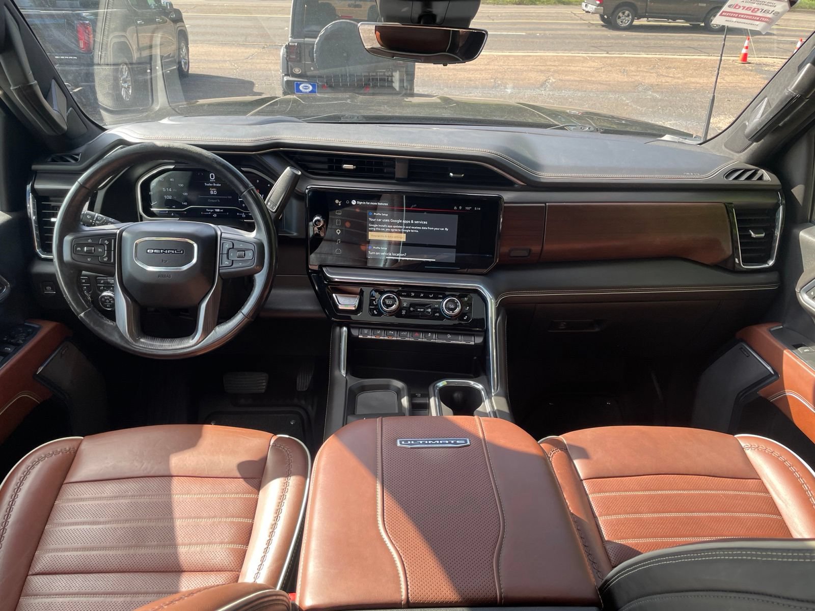 Used 2024 GMC Sierra 2500 Denali Ultimate w/ Max Trailering Package AWD/4WD image 27