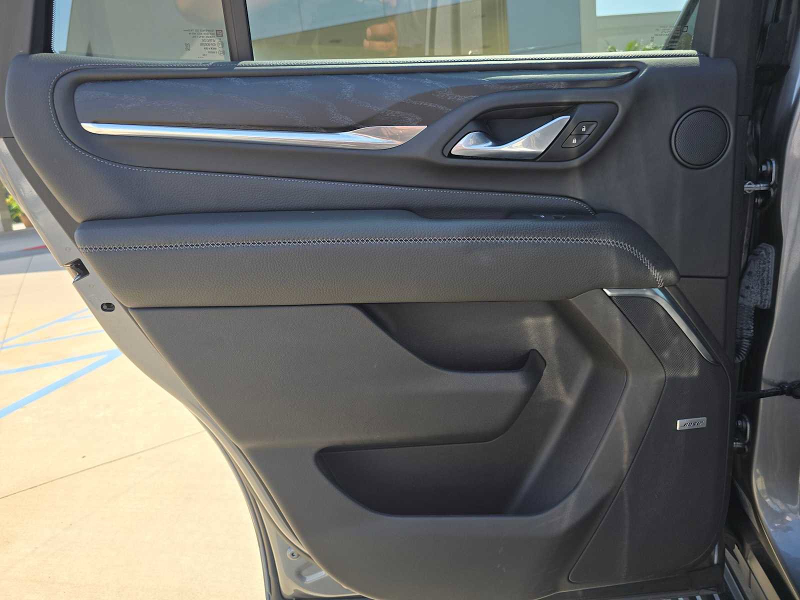 Used 2021 GMC Yukon Denali w/ Denali Premium Package AWD/4WD image 17