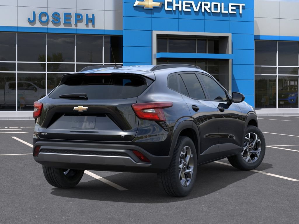 New 2026 Chevrolet Trax LT FWD image 4