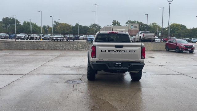 New 2026 Chevrolet Colorado ZR2 w/ Technology Package AWD/4WD image 7