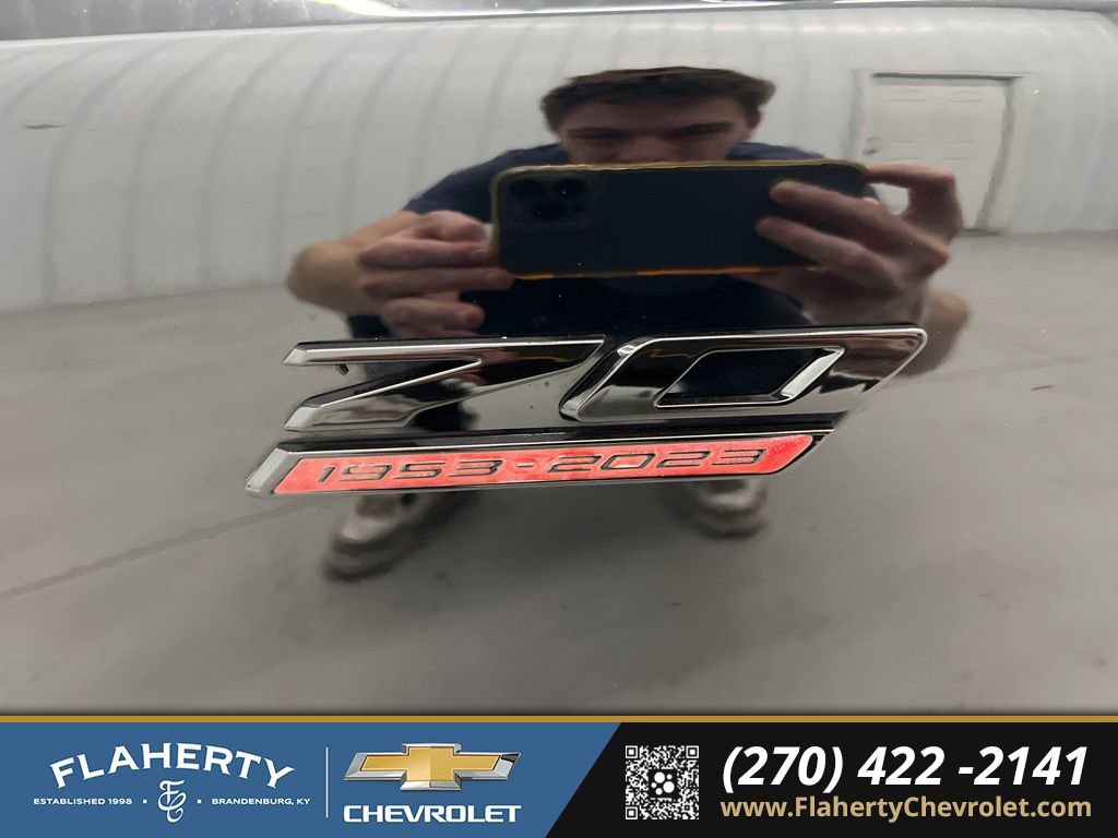 Used 2023 Chevrolet Corvette Stingray w/ Battery Protection Package image 15