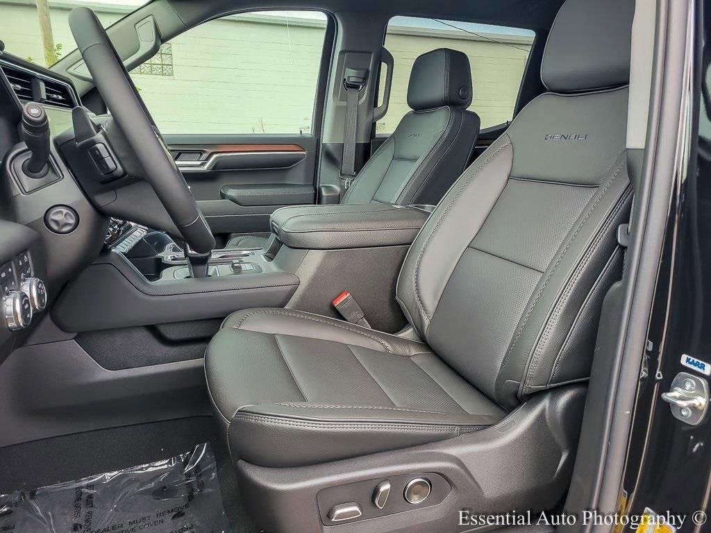 New 2026 GMC Sierra 1500 Denali w/ Denali Reserve Package image 8