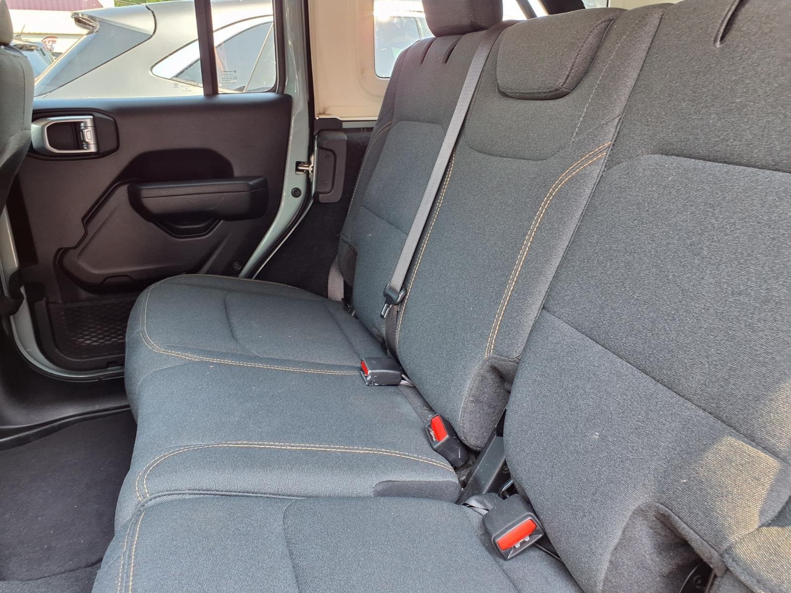 Used 2024 Jeep Wrangler Unlimited Sport AWD/4WD image 5
