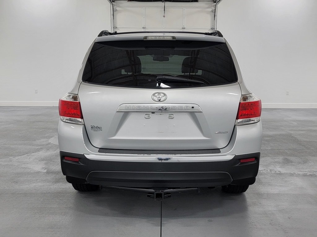 Used 2013 Toyota Highlander SE AWD/4WD image 7