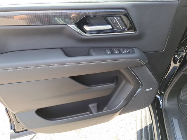 New 2026 GMC Yukon XL Elevation AWD/4WD image 16