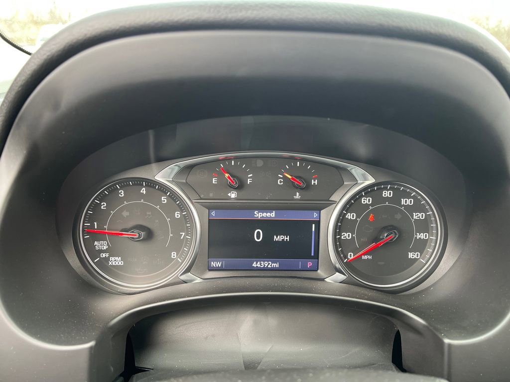 Used 2022 GMC Terrain AT4 w/ LPO, Floor Liner Package image 16