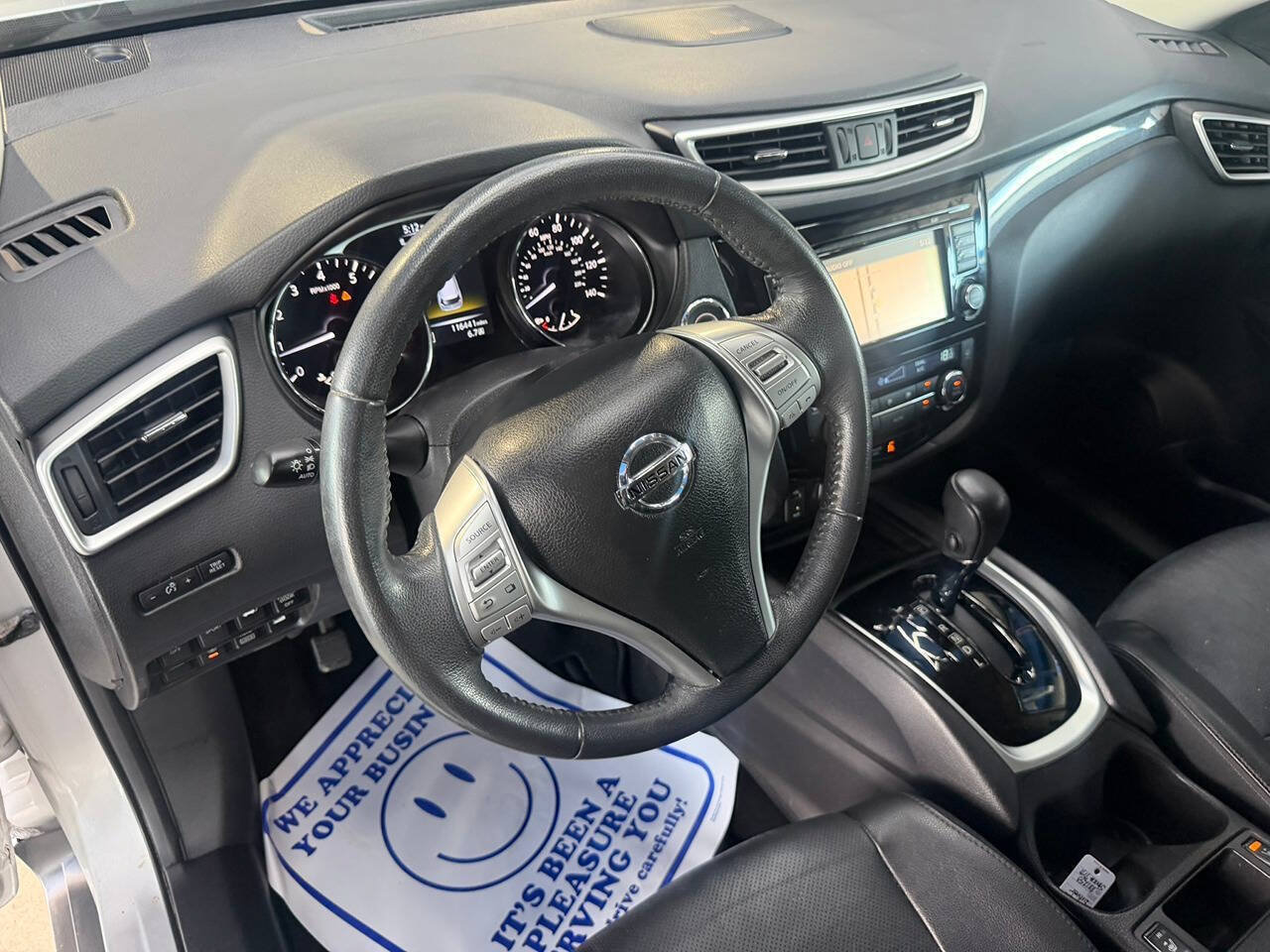 Used 2015 Nissan Rogue SL AWD/4WD image 15