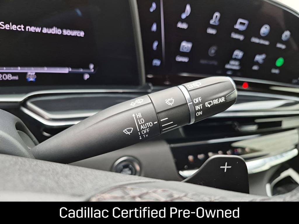 Certified 2024 Cadillac Escalade Sport w/ LPO, ONYX Package AWD/4WD image 45